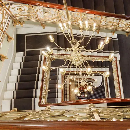 Hotel Grand